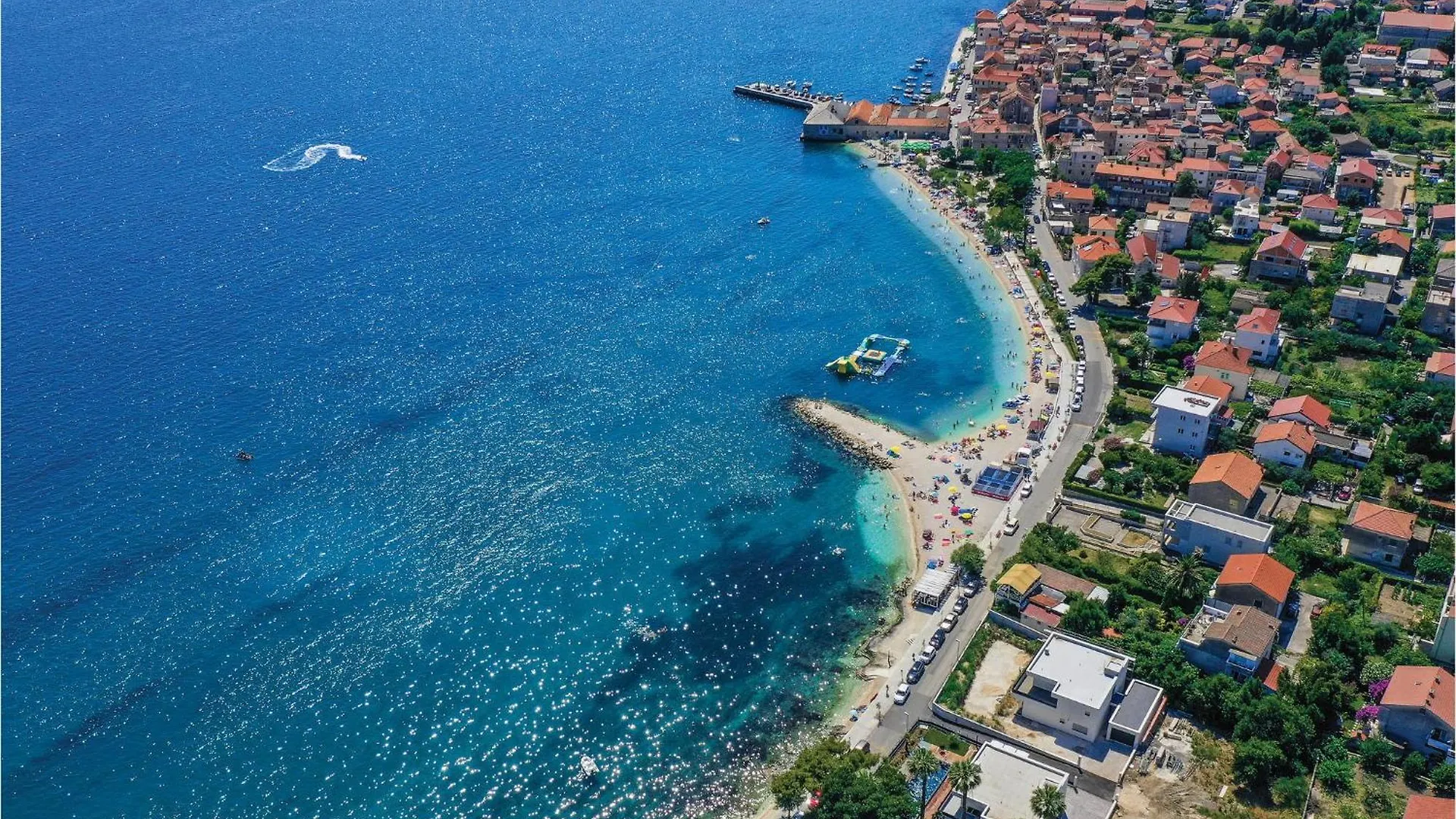 Nice Apartment In Kastel Stari With Kitchen Kastela