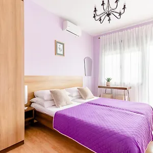  Apartment Mara