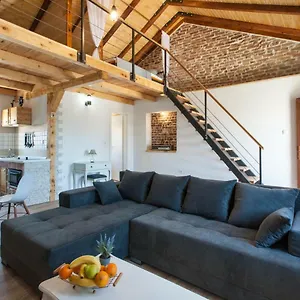  Apartment Pepi